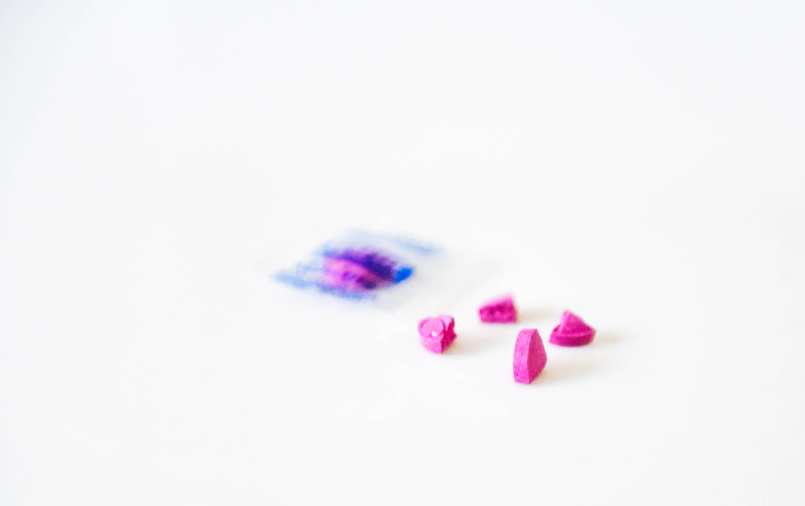 What is a plaque disclosing tablet and how do I use it at home?